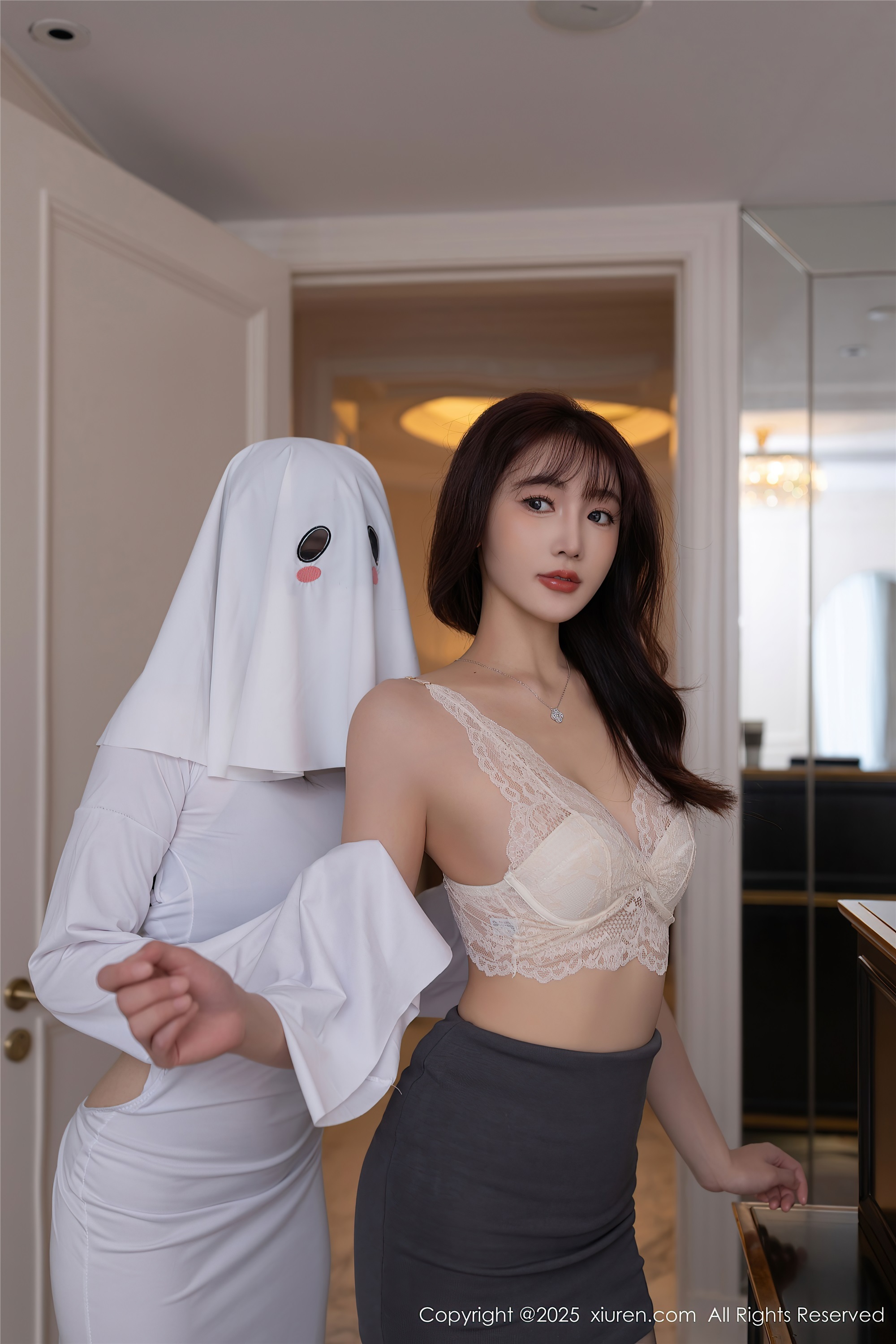 Xiuren秀人网 2025.05.15 NO.10282 陆萱萱